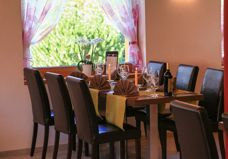 Al Ponte Restaurant Oberwald